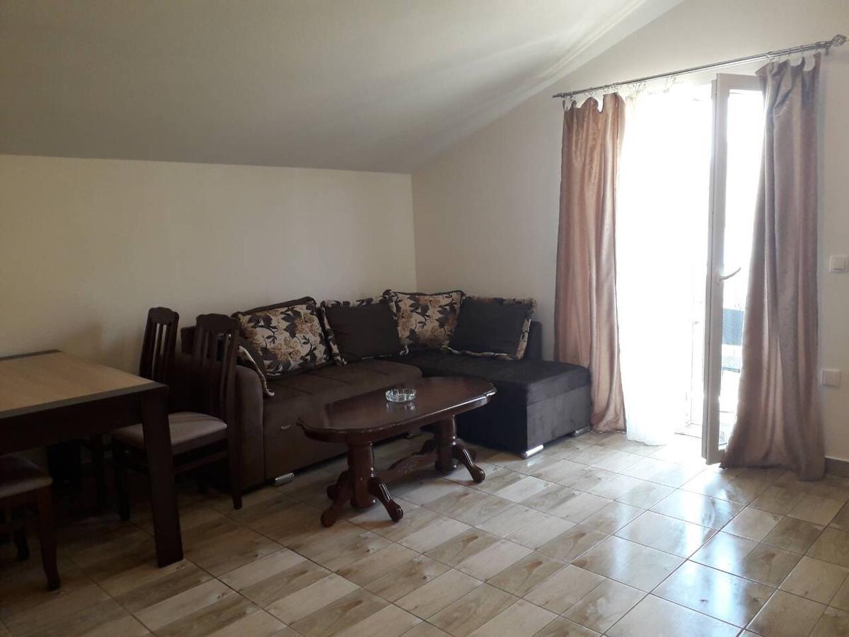 Apartmani Viza ริซาน ภายนอก รูปภาพ